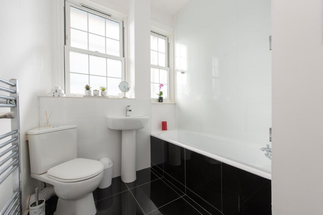 Tower Bridge Exclusive Two Bedroom Apartment Лондон Экстерьер фото